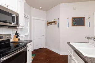 2803 Frazier Ave, Fort Worth, TX 76110 - Photo 10