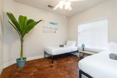 2803 Frazier Avenue, Fort Worth, TX 76110 - Photo 16