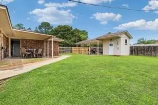 2307 Arapaho Dr, Denison, TX 75020 - Photo 6