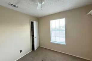 2918 Lake Valley Dr, Garland, TX 75040 - Photo 14