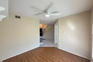 2918 Lake Valley Dr, Garland, TX 75040 - Photo 8