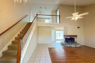 2918 Lake Valley Dr, Garland, TX 75040 - Photo 2