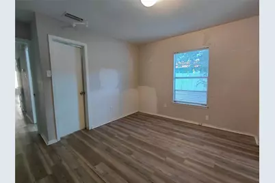 2909 Wood Thrush Street, Grand Prairie, TX 75052 - Photo 8