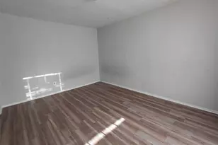 2909 Wood Thrush St, Grand Prairie, TX 75052 - Photo 6