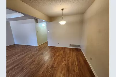6702 S Creek Drive, Fort Worth, TX 76133 - Photo 6