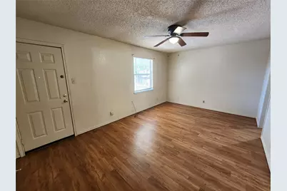 6702 S Creek Drive, Fort Worth, TX 76133 - Photo 10