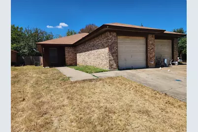 6702 S Creek Drive, Fort Worth, TX 76133 - Photo 1