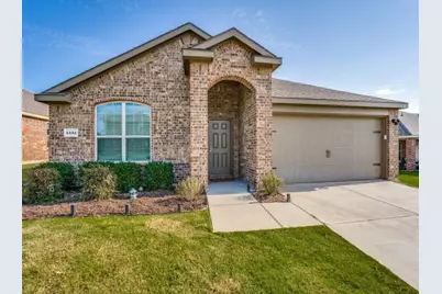 1434 Meadow Creek Drive, Princeton, TX 75407 - Photo 2