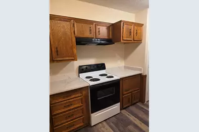 404 Tiffany Trail, Richardson, TX 75081 - Photo 2