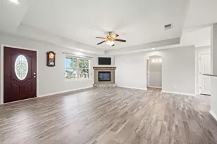 4000 Goliad Dr, Granbury, TX 76048 - Photo 6