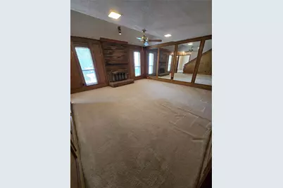 2127 Cordoba Drive, Carrollton, TX 75006 - Photo 2