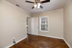 8823 San Benito Way, Dallas, TX 75218 - Photo 18