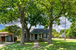8823 San Benito Way, Dallas, TX 75218 - Photo 2