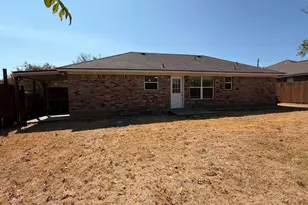 1231 W Hyman St, Stephenville, TX 76401 - Photo 16