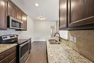 3217 Karen St, Fort Worth, TX 76116 - Photo 6