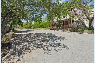 157 Business Boulevard, Granbury, TX 76049 - Photo 22