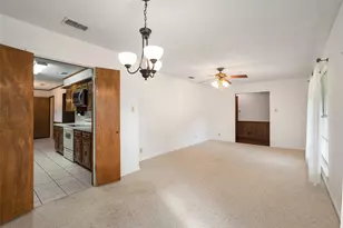 925 Bradley Dr, Athens, TX 75751 - Photo 8