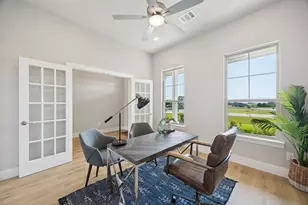 101 Waterfall Wy, Waxahachie, TX 75165 - Photo 4