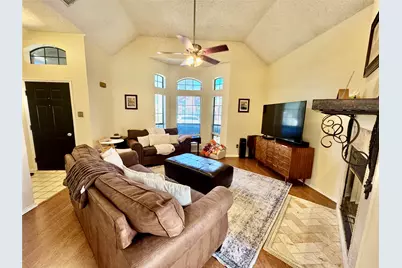 421 Leisure Lane, Coppell, TX 75019 - Photo 2