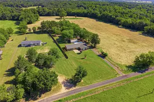 1329 Co Rd 3357, Saltillo, TX 75478 - Photo 34