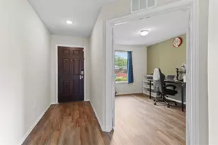 1914 Waggoner Dr, Aubrey, TX 76227 - Photo 4
