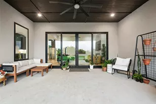 418 Whispering Wy, Red Oak, TX 75154 - Photo 6
