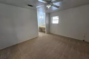 1109 W Redbud Dr, Hurst, TX 76053 - Photo 12
