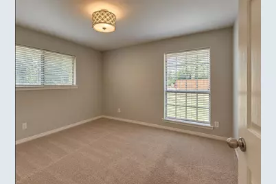 1405 Hattiesburg Lane, Garland, TX 75044 - Photo 18