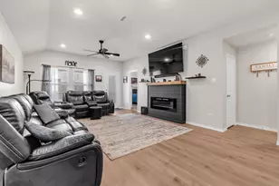 901 Country Rd, Royse City, TX 75189 - Photo 8