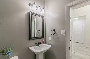 405 Marbrook Ct, Fort Worth, TX 76131 - Photo 6