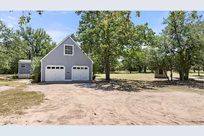 1709 Powell Cemetery Road, Tolar, TX 76476 - Photo 4