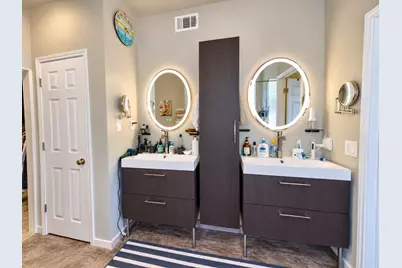 202 Browning Lane, Grand Prairie, TX 75052 - Photo 10