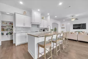 846 Deleon Dr, Midlothian, TX 76065 - Photo 10