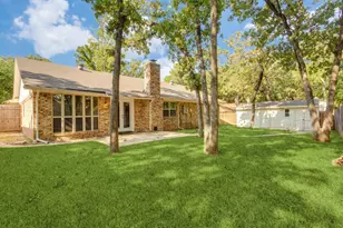 2946 Canyon Dr, Grapevine, TX 76051 - Photo 12
