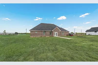 610 Ewing Road, Ferris, TX 75125 - Photo 18