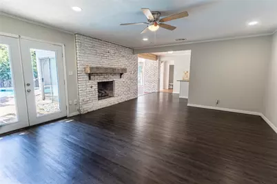 7540 Monterrey Drive, Fort Worth, TX 76112 - Photo 4