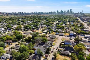 1727 Toronto St, Dallas, TX 75212 - Photo 38