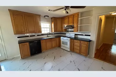 504 N Frederick Street, Ponder, TX 76259 - Photo 4