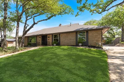 2844 Hurstview Drive, Hurst, TX 76054 - Photo 4