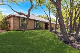 2844 Hurstview Dr, Hurst, TX 76054 - Photo 2