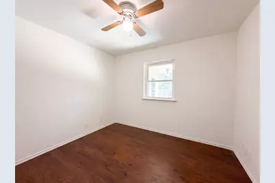 604 Todd Court, Burleson, TX 76028 - Photo 4
