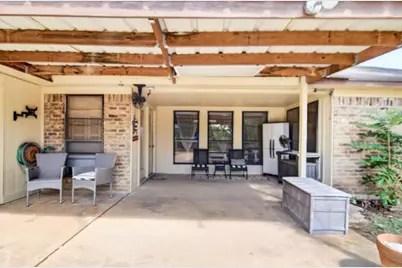 219 Willow Grove Road, Woodway, TX 76712 - Photo 6
