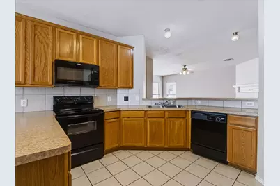 1618 Mary Lane, Providence Village, TX 76227 - Photo 10