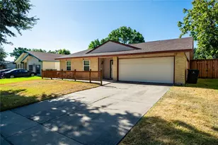 1522 Bosque Dr, Garland, TX 75040 - Photo 2