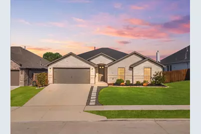 6924 Talon Bluff Drive, Fort Worth, TX 76179 - Photo 1