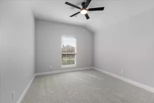 6924 Talon Bluff Dr, Fort Worth, TX 76179 - Photo 12