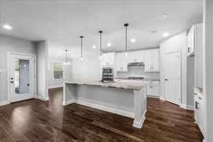 6924 Talon Bluff Dr, Fort Worth, TX 76179 - Photo 16