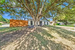 1715 Cherokee Trail, Plano, TX 75023 - Photo 32
