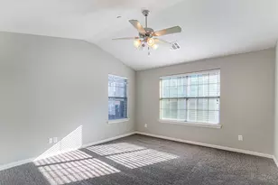 1441 Fox Run Dr, Irving, TX 75063 - Photo 16