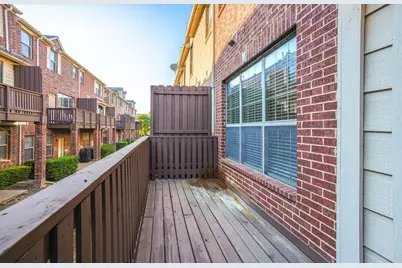 1441 Fox Run Drive, Irving, TX 75063 - Photo 14